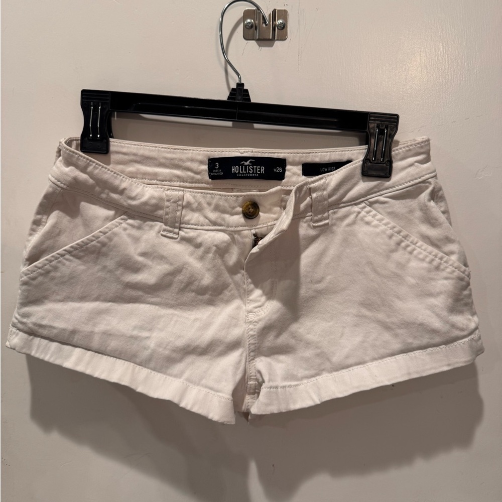 Hollister Women's Cream Jean Shorts
